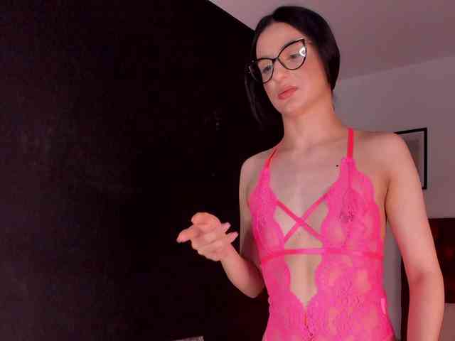 Aliceincumland webcam