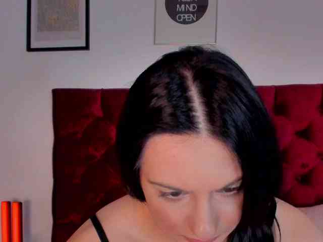 Aliceincumland webcam