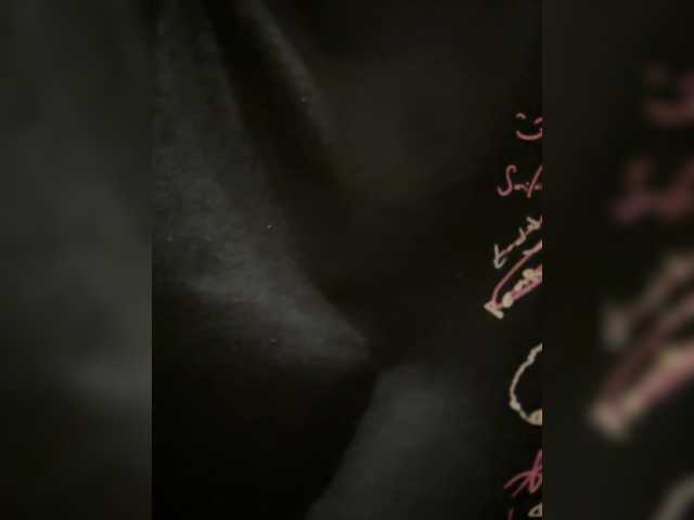 Avrora09's BongaCams show and profile