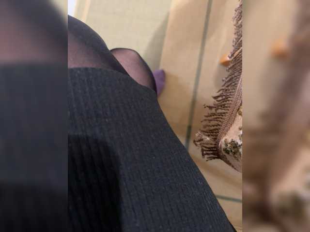 Avrora09's BongaCams show and profile