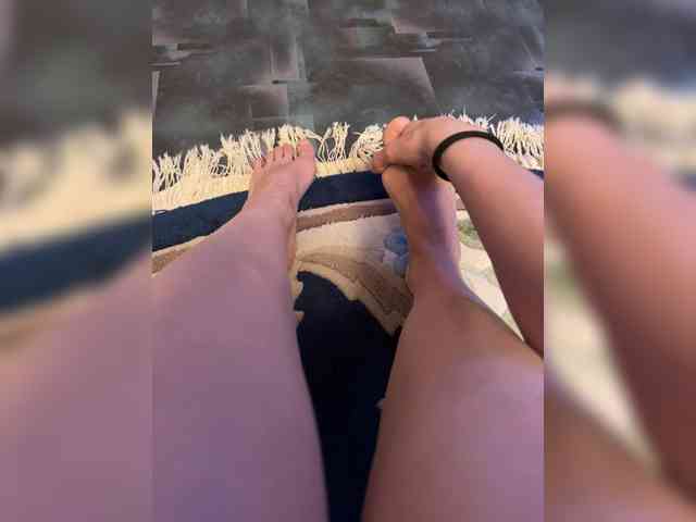 Avrora09 Live Webcam on BongaCams