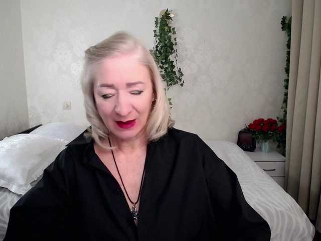 hunters-woman's BongaCams show and profile