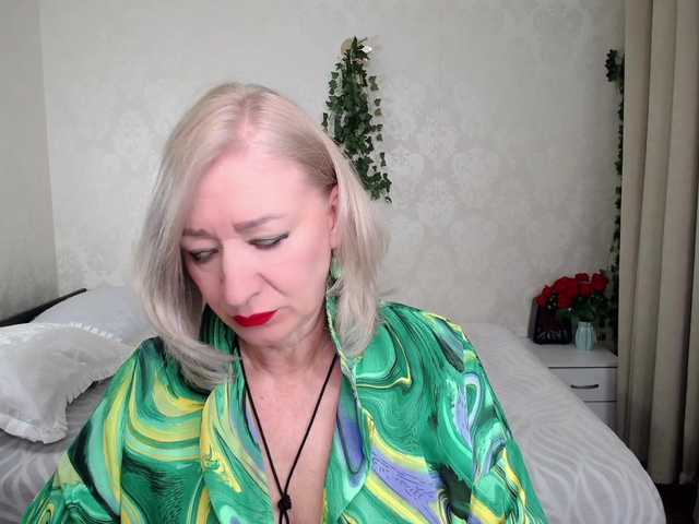 hunters-woman's BongaCams show and profile