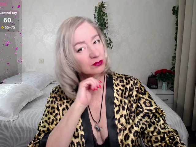 hunters-woman's BongaCams show and profile