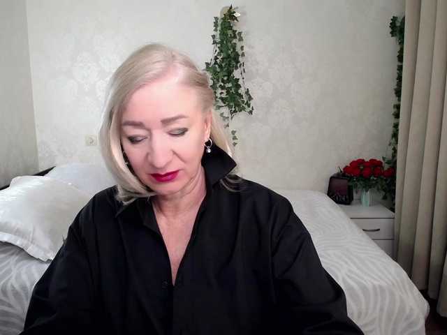 hunters-woman's BongaCams show and profile