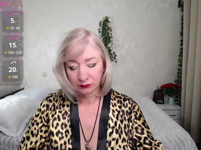 Preview of hunters-woman