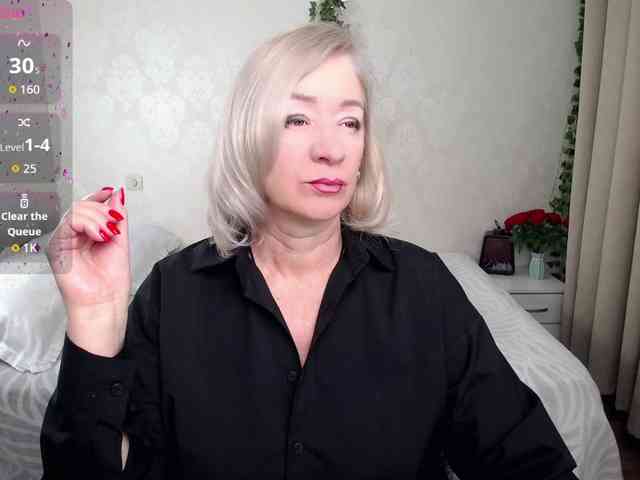 hunters-woman webcam