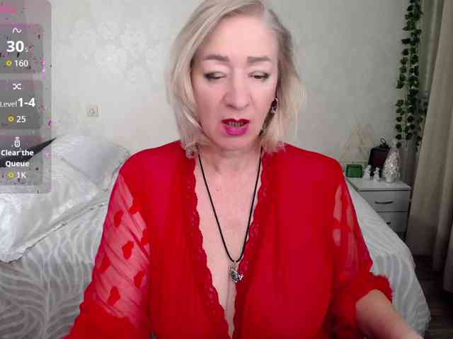 hunters-woman webcam