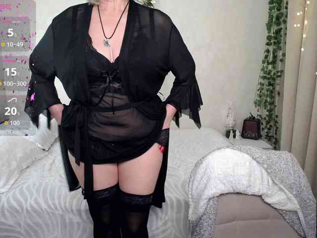 hunters-woman webcam