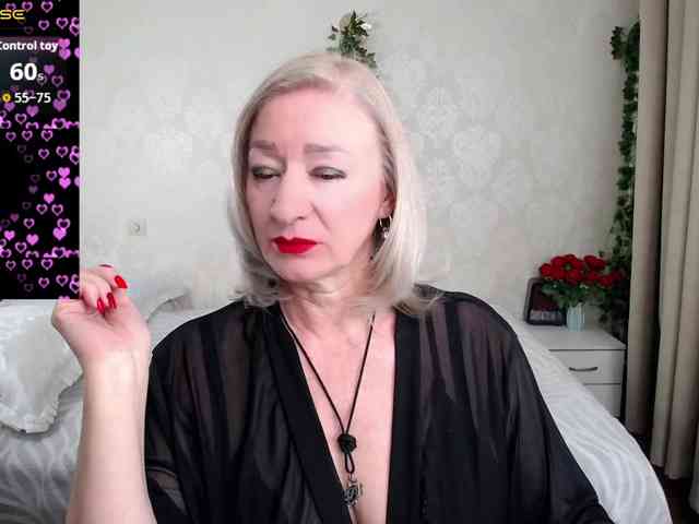 hunters-woman webcam