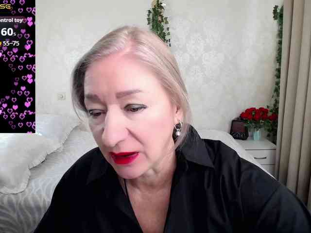 hunters-woman hunters-woman