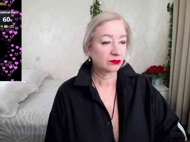 hunters-woman webcam