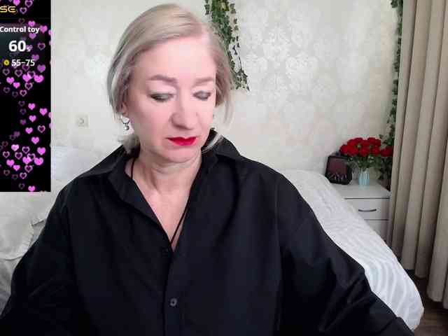 hunters-woman webcam