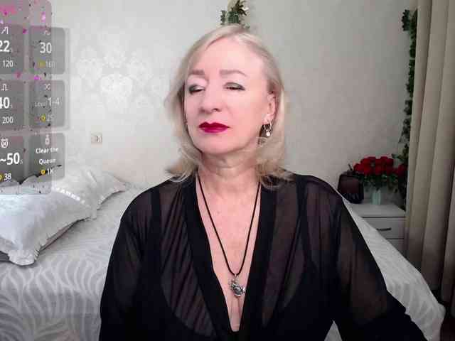 hunters-woman webcam