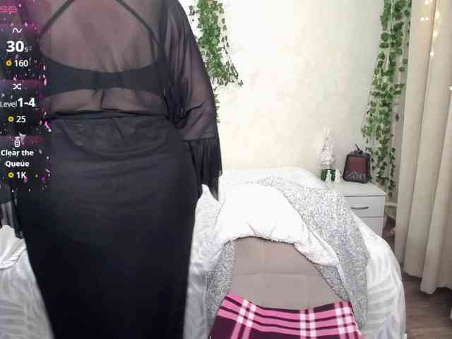 hunters-woman webcam