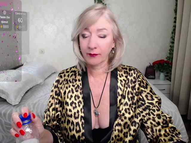 hunters-woman webcam