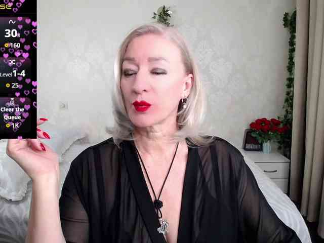 hunters-woman webcam