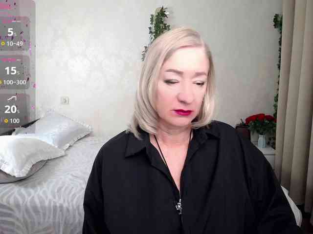 hunters-woman webcam