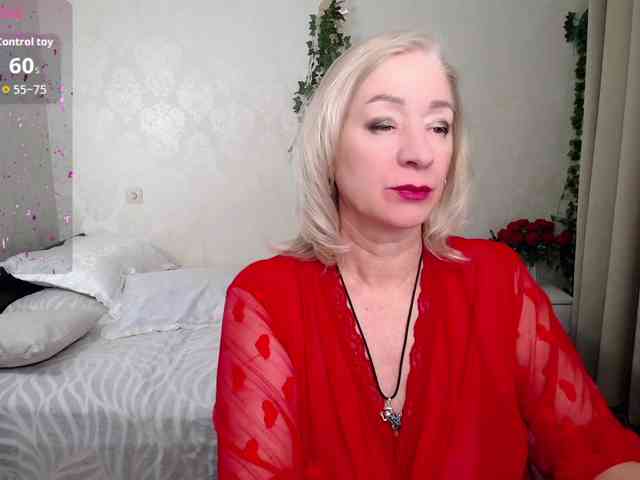 hunters-woman webcam