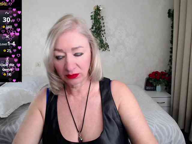 hunters-woman webcam