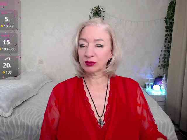 hunters-woman webcam