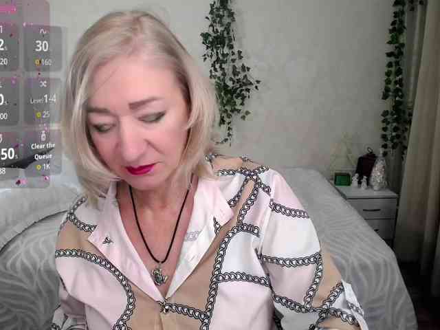 hunters-woman webcam