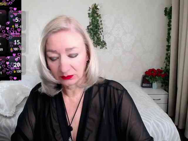 hunters-woman webcam