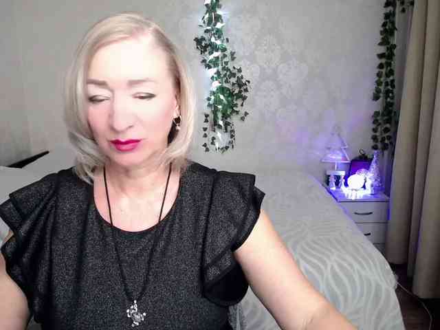 hunters-woman webcam