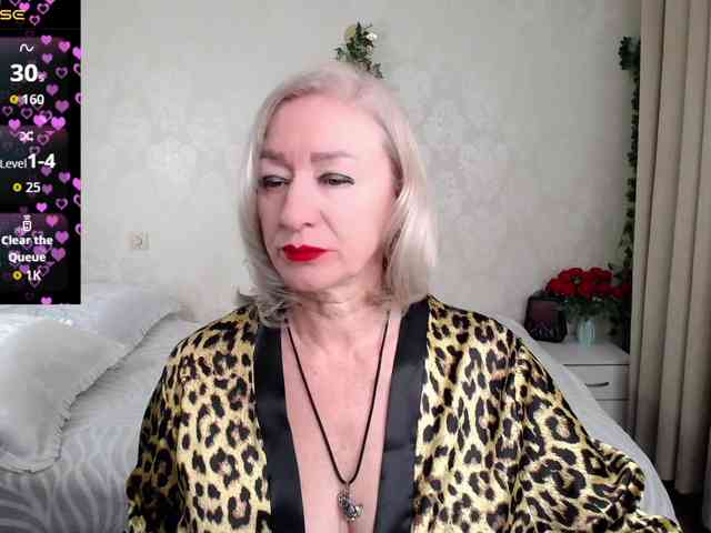 hunters-woman webcam