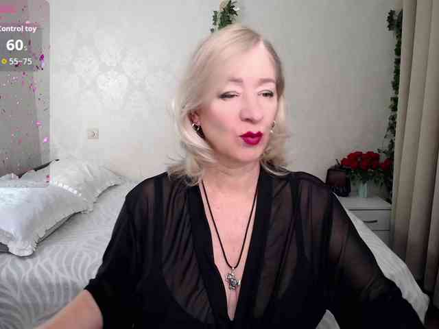 hunters-woman webcam