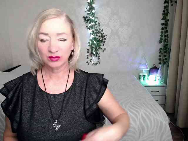 hunters-woman webcam