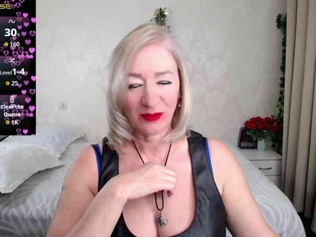 hunters-woman webcam