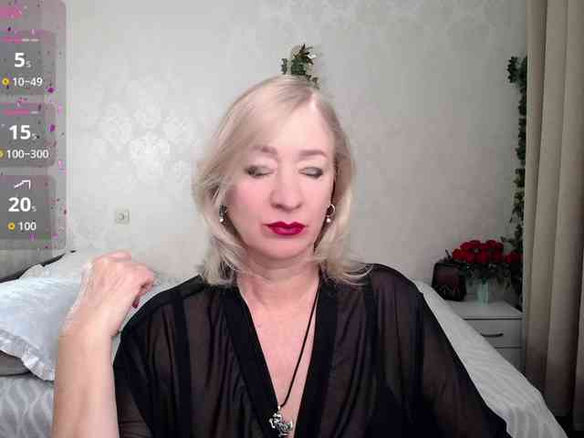 hunters-woman webcam