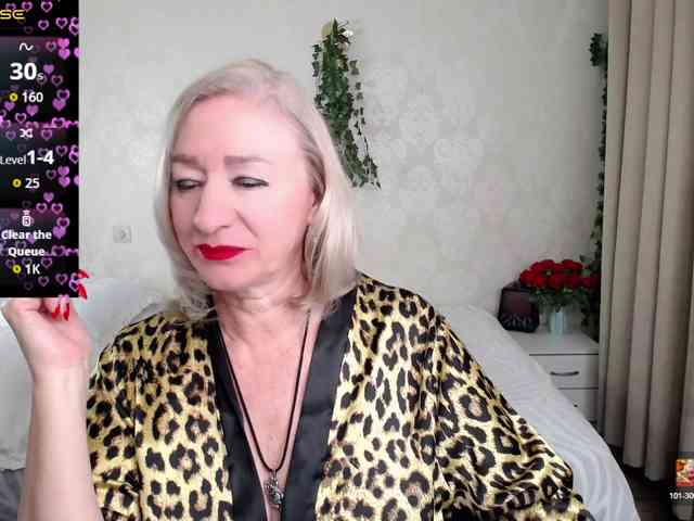 hunters-woman webcam