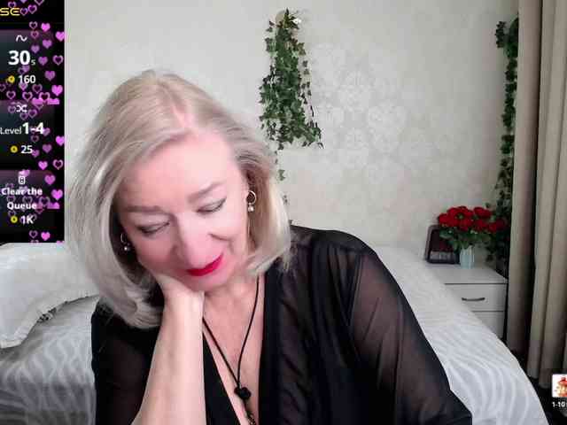 hunters-woman webcam