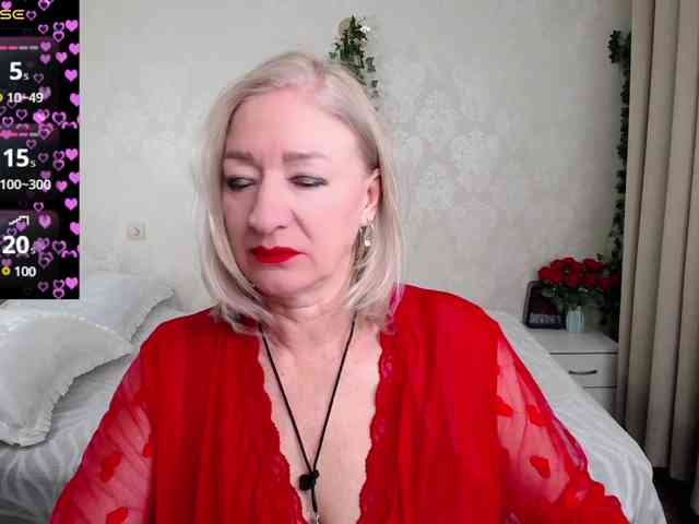 hunters-woman webcam