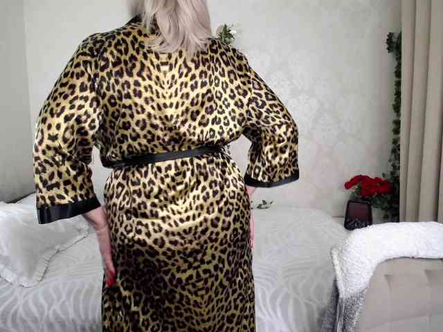 hunters-woman webcam