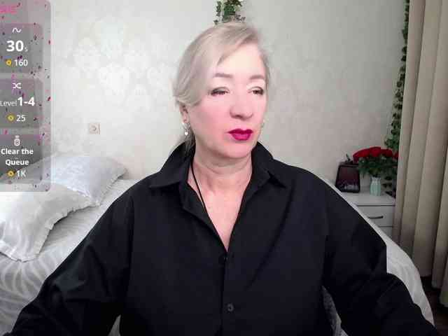 hunters-woman webcam