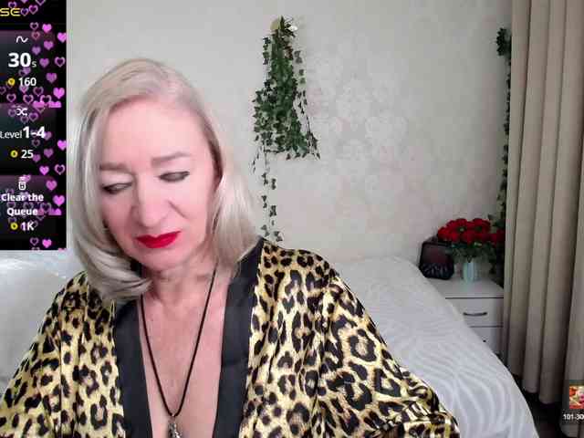 hunters-woman webcam