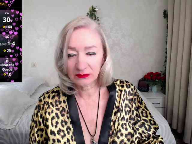 hunters-woman webcam