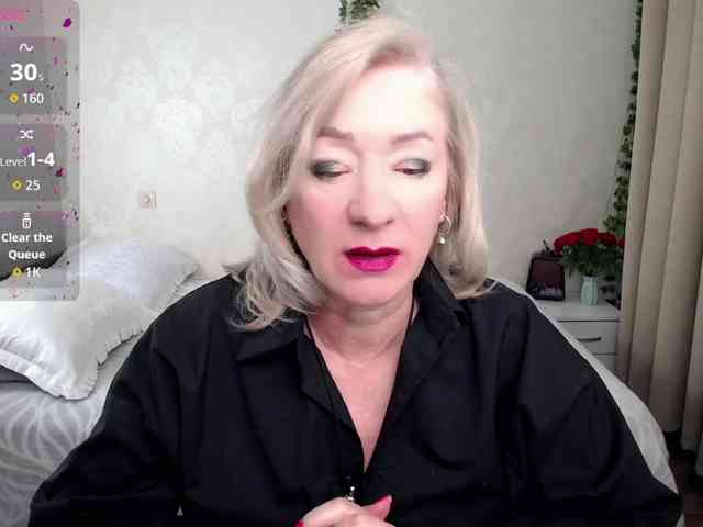 hunters-woman webcam