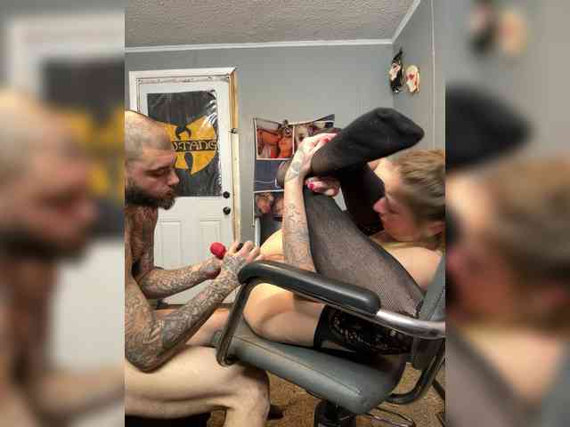 Funnyfuckas444 webcam