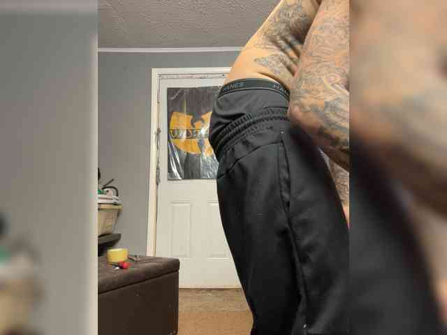 Funnyfuckas444 webcam