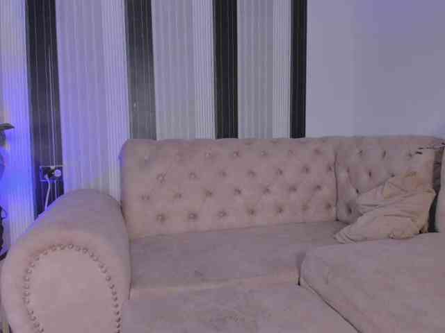 kylie-strong kylie-strong