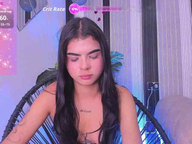 kylie-strong kylie-strong