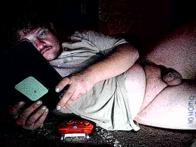 oliverrain Live Webcam on BongaCams