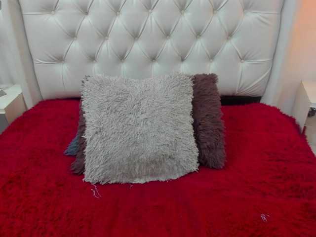 SARA-DEMON-'s BongaCams show and profile