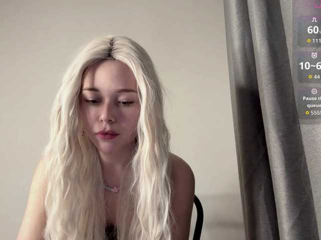 LupeVillari's BongaCams show and profile