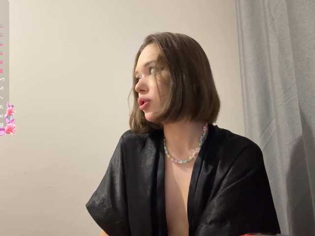 LupeVillari's BongaCams show and profile