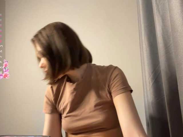 LupeVillari's BongaCams show and profile